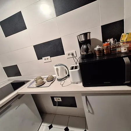 Black&white Apartament