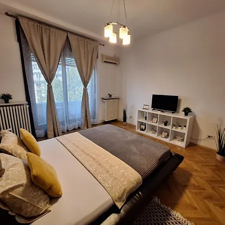 Διαμέρισμα Black&white