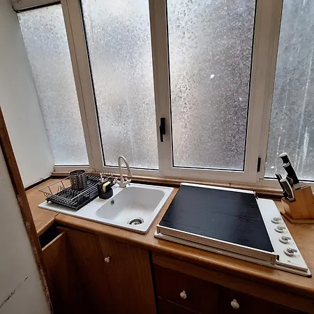 Apartment Black&white *