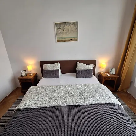 Apartament Black&white Bukareszt