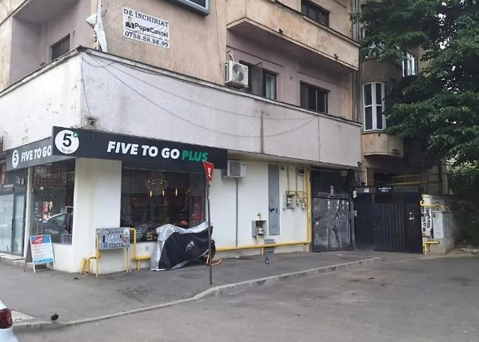 Black&white Bucureşti