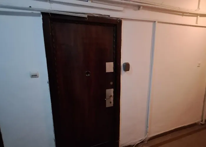 شقة Black&white بوخارست