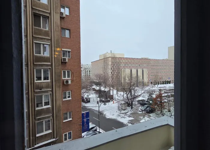 Apartament Black&white Bucureşti