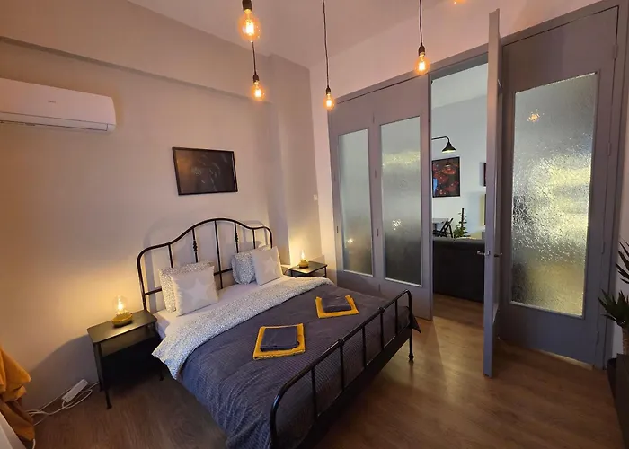 Black&white بوخارست